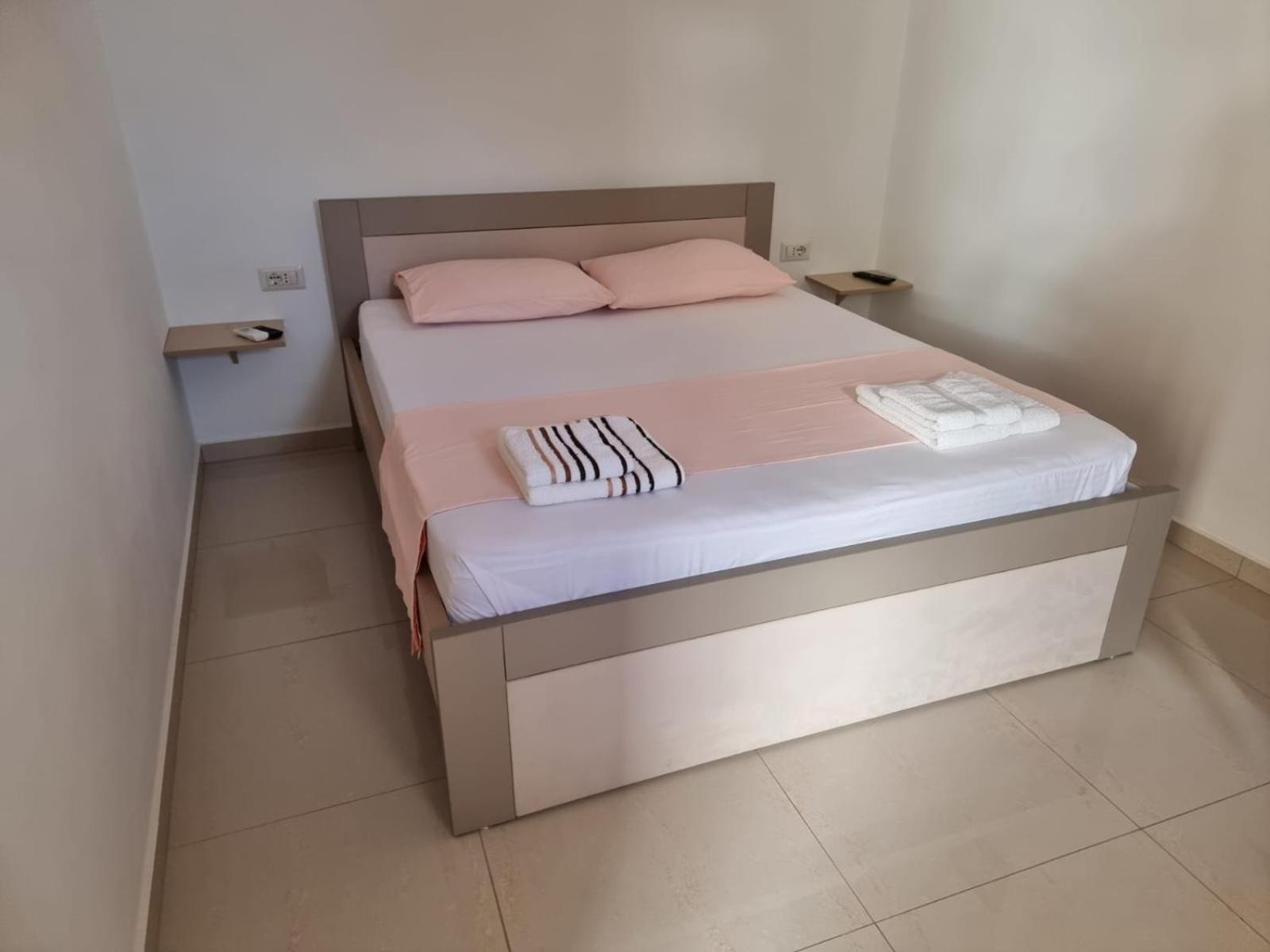 Vila Juna Ksamil Habitación foto